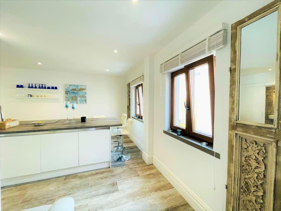 Summer Breeze Apartment, In The Historic Centre Of Lagos Kültér fotó